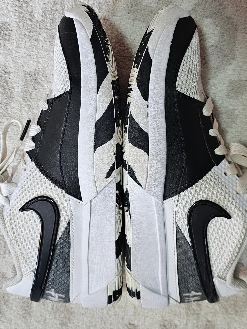 Nike Ja 1 Scratch 2.0 Shoes White Black Lace Up Sz 3.5 Youth